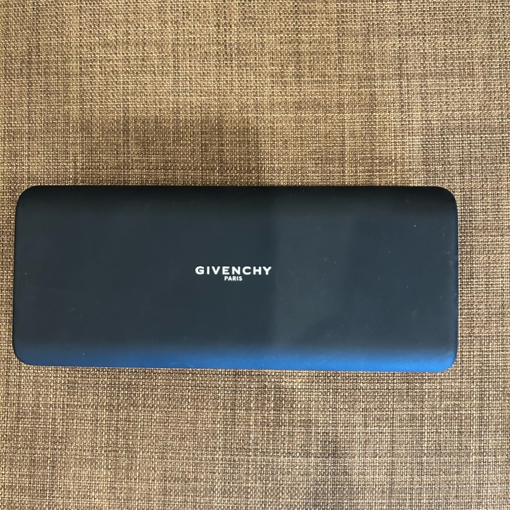 Givenchy Black Eyeglasses Case - Picture 1 of 2